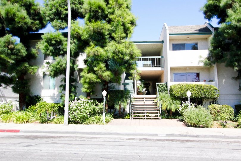 330 N Chapel Ave Alhambra CA